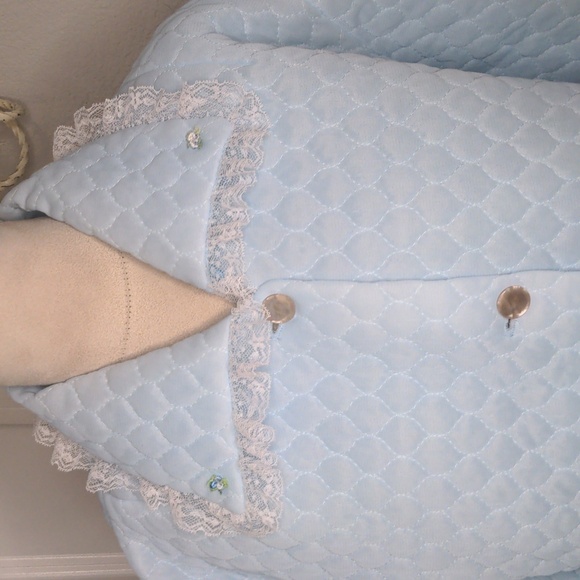Vintage 60s Light Blue Quilted Bed Jacket Lace Trim Coquette Sleepwear SZ Med - Picture 3 of 8